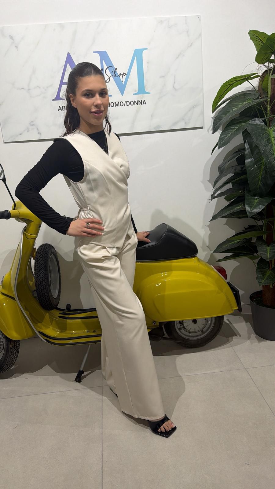 COMPLETO SPEZZATO CON GILET